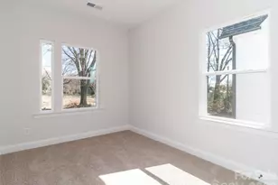 2505 Elon St, Charlotte, NC 28208 - Photo 6