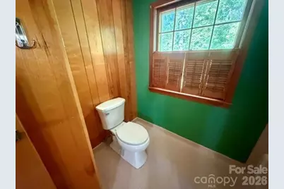 845 Cherokee Place SW, Lenoir, NC 28645 - Photo 32