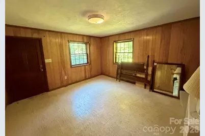 845 Cherokee Place SW, Lenoir, NC 28645 - Photo 18