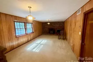 845 Cherokee Pl SW, Lenoir, NC 28645 - Photo 10