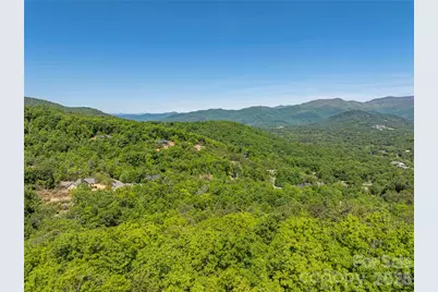 146 Settings Boulevard, Black Mountain, NC 28711 - Photo 2