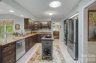 16 Clubside Dr, Asheville, NC 28804 - Photo 16