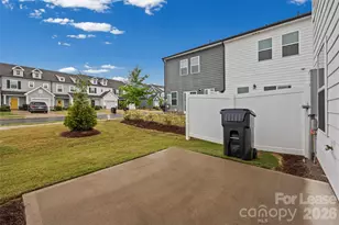 328 Drawbar Dr, Clover, SC 29710 - Photo 26