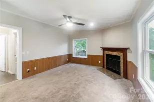3902 Sharyn Dr, Charlotte, NC 28214 - Photo 22