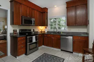 5935 Fitzwilliams Ln, Charlotte, NC 28270 - Photo 10