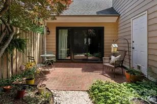 5935 Fitzwilliams Ln, Charlotte, NC 28270 - Photo 18