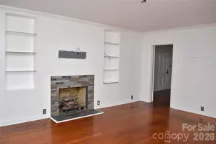 500 Godwin Ave, Lumberton, NC 28358 - Photo 6