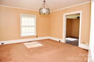 500 Godwin Ave, Lumberton, NC 28358 - Photo 16