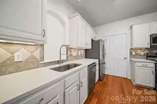 14957 Santa Lucia Dr, Charlotte, NC 28277 - Photo 4