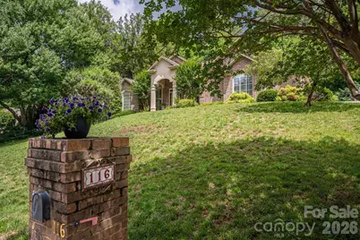116 28th Avenue NW, Hickory, NC 28601 - Photo 2