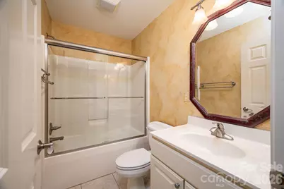 116 28th Avenue NW, Hickory, NC 28601 - Photo 38