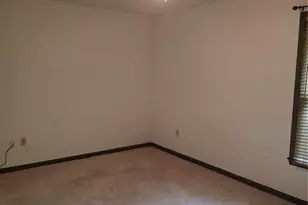 4028 Elizabeth St, Hickory, NC 28601 - Photo 10