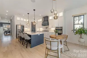 439 Melbourne Ct, Charlotte, NC 28209 - Photo 14