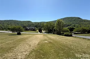 2136 Cedar Rock Estates Dr, Lenoir, NC 28645 - Photo 2