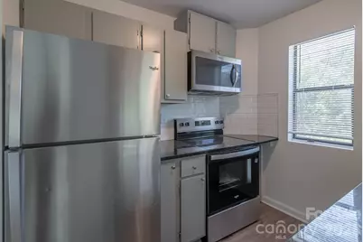 8216 Cedar Glen Drive, Charlotte, NC 28212 - Photo 4