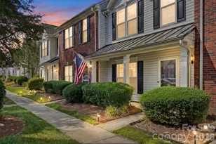 6072 Sapwood Ct, Matthews, NC 28104 - Photo 2