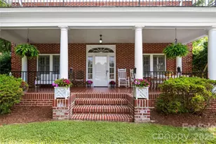1518 Greenville Hwy, Hendersonville, NC 28792 - Photo 2