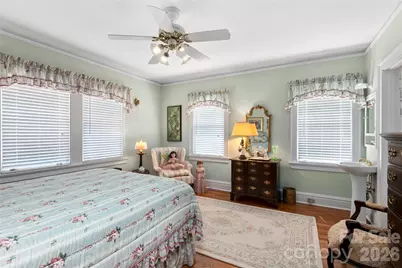 1518 Greenville Highway, Hendersonville, NC 28792 - Photo 32