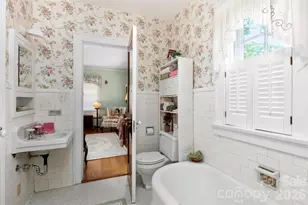 1518 Greenville Hwy, Hendersonville, NC 28792 - Photo 30