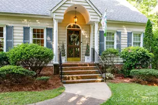 787 Summerwood Dr, Rock Hill, SC 29732 - Photo 2
