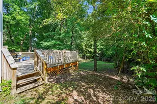 8932 Arbor Creek Dr, Charlotte, NC 28269 - Photo 30