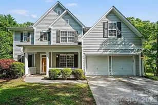 8932 Arbor Creek Dr, Charlotte, NC 28269 - Photo 1