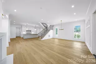 5035 Gilchrist Rd, Charlotte, NC 28211 - Photo 22