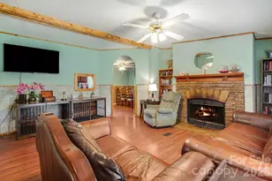 234 White Clover Ln, Weaverville, NC 28787 - Photo 4