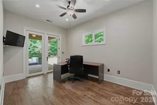 9860 Harvest Ln, Davidson, NC 28036 - Photo 16