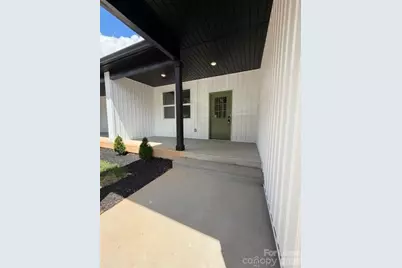 1141 12th Street Drive SW, Hickory, NC 28602 - Photo 6
