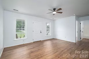 304 Springhill Ln, Maiden, NC 28650 - Photo 12