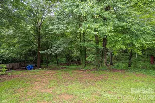 304 Springhill Ln, Maiden, NC 28650 - Photo 8