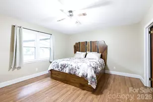 202 Woodlawn Dr, York, SC 29745 - Photo 14
