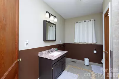 202 Woodlawn Drive, York, SC 29745 - Photo 16