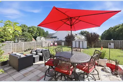 10109 Baxter Caldwell Drive, Charlotte, NC 28213 - Photo 6
