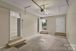 2523 26th Ave NE, Hickory, NC 28601 - Photo 18
