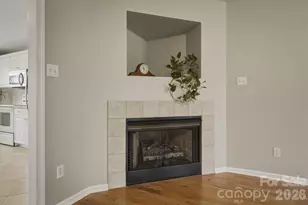 2523 26th Ave NE, Hickory, NC 28601 - Photo 8