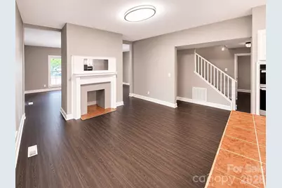 1115 Wilson W Lee Boulevard, Statesville, NC 28677 - Photo 6