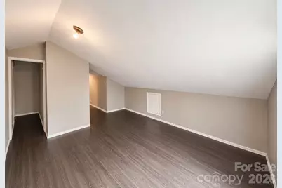 1115 Wilson W Lee Boulevard, Statesville, NC 28677 - Photo 24