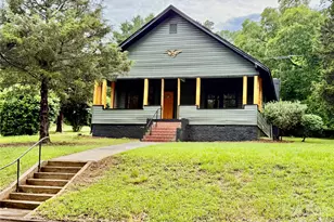32 Pinecrest Ave, Great Falls, SC 29055 - Photo 1