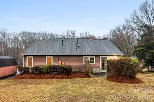 2524 Amity Ave, Gastonia, NC 28054 - Photo 22