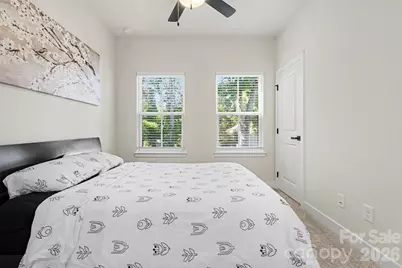 300 Twinflower Lane, Charlotte, NC 28205 - Photo 16