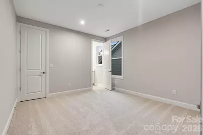 13417 Cozy Court, Charlotte, NC 28215 - Photo 26
