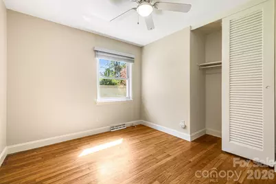 26 Elkmont Drive, Asheville, NC 28804 - Photo 16