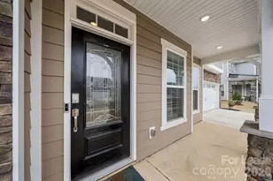 17019 River Race Dr, Huntersville, NC 28078 - Photo 2