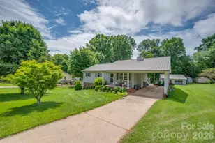 236 Cardinal Rd, Rutherfordton, NC 28139 - Photo 2