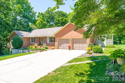 7029 Forest Hills Drive, Denver, NC 28037 - Photo 2
