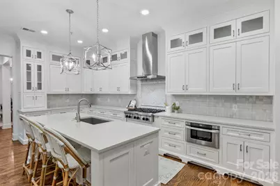 2251 Selwyn Avenue, Charlotte, NC 28207 - Photo 20