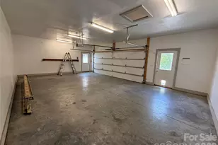 17 N Pershing Rd, Asheville, NC 28805 - Photo 30