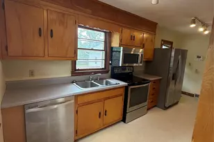 17 N Pershing Rd, Asheville, NC 28805 - Photo 10